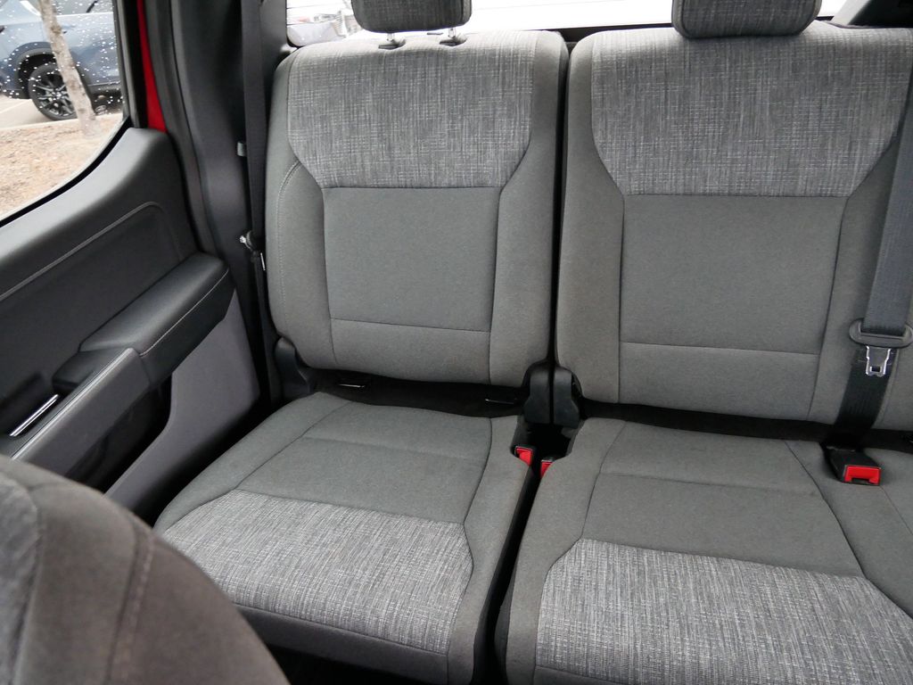 Thumbnail: 2021 Ford F-150 - 21