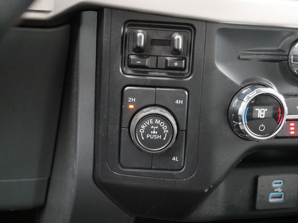 Thumbnail: 2021 Ford F-150 - 37