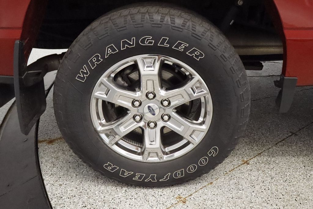 Thumbnail: 2021 Ford F-150 - 21
