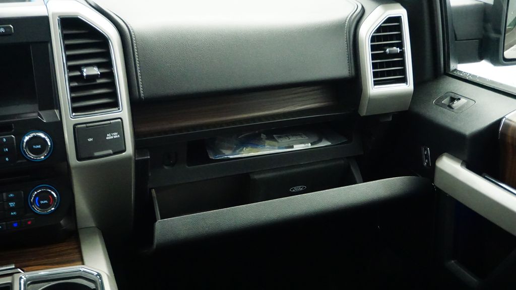 Thumbnail: 2017 Ford F-150 - 26