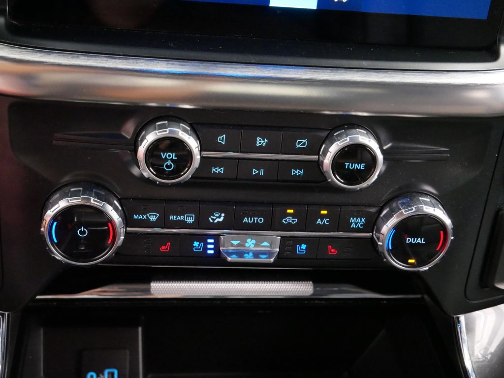 Thumbnail: 2022 Ford F-150 - 39