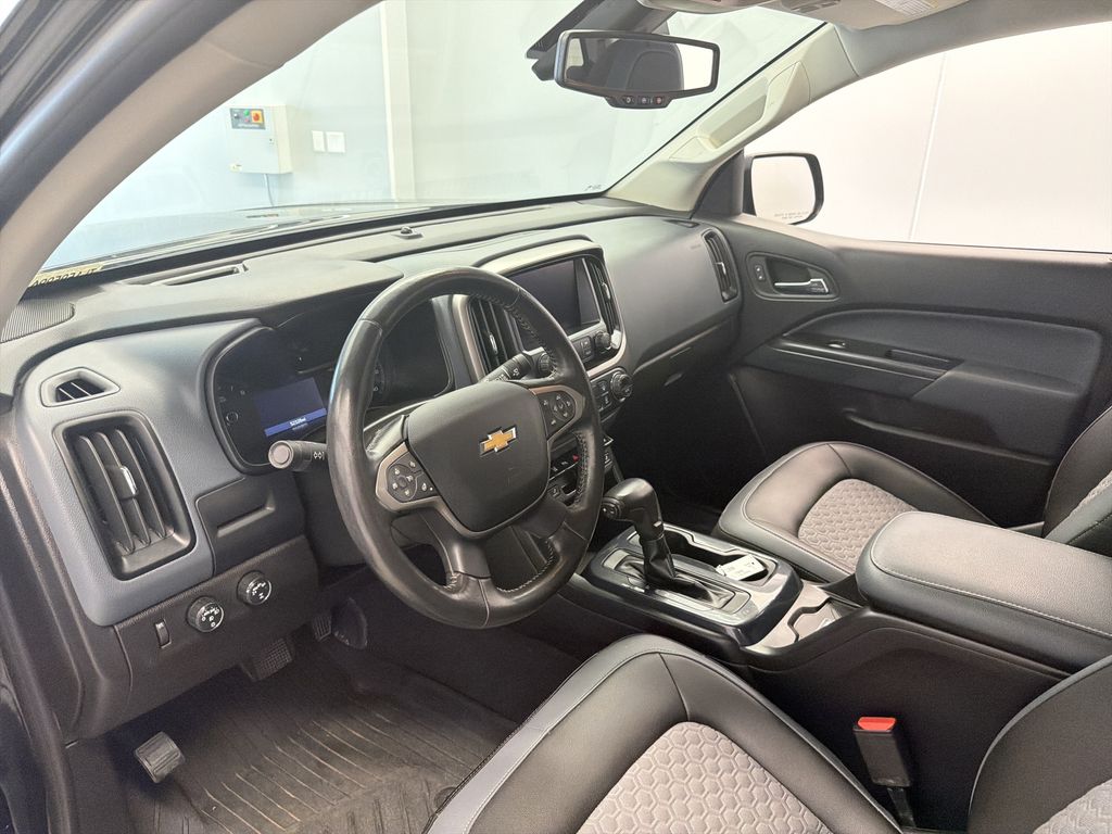 Thumbnail: 2020 Chevrolet Colorado - 12