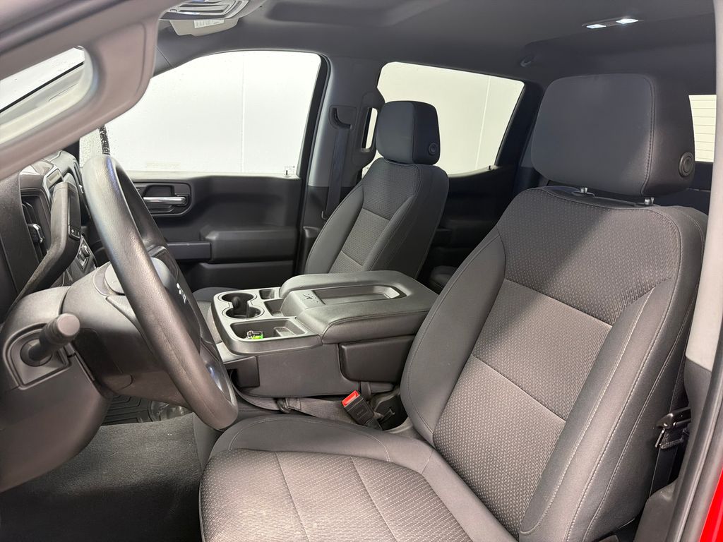 Thumbnail: 2020 Chevrolet Silverado 1500 - 8