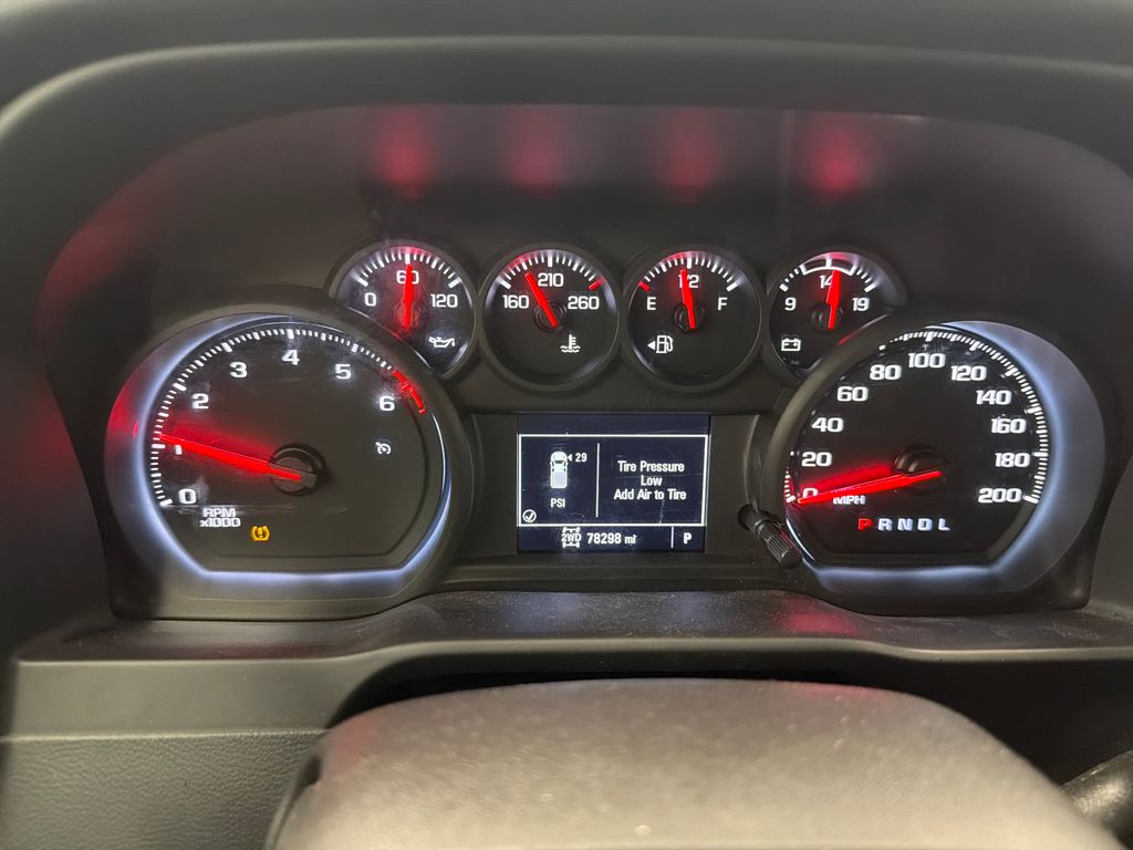 Thumbnail: 2020 Chevrolet Silverado 1500 - 14