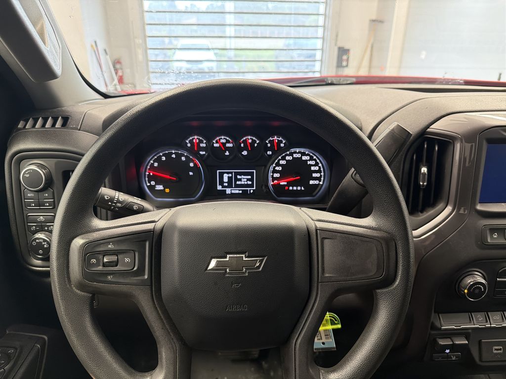 Thumbnail: 2020 Chevrolet Silverado 1500 - 11
