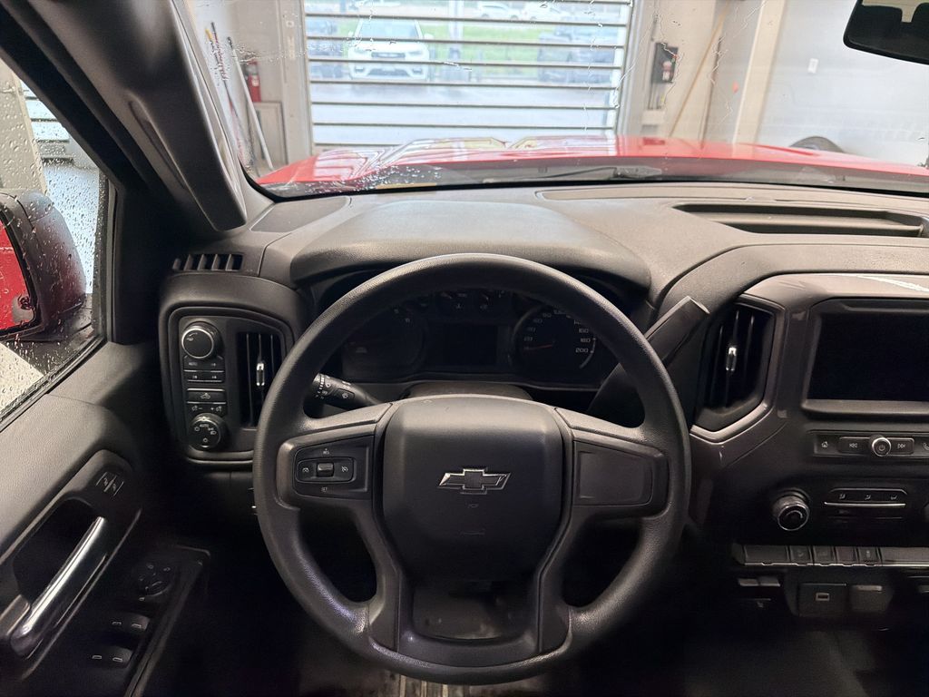 Thumbnail: 2020 Chevrolet Silverado 1500 - 7