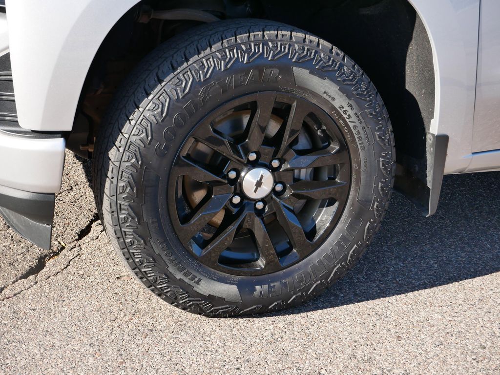 Thumbnail: 2019 Chevrolet Silverado 1500 - 8