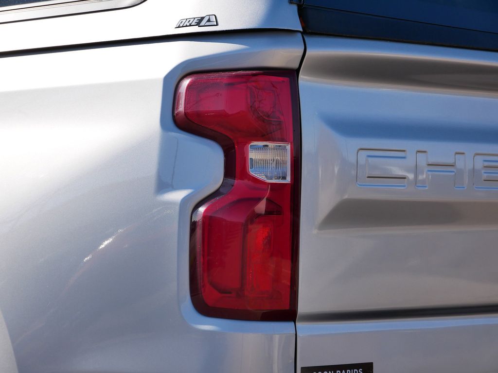 Thumbnail: 2019 Chevrolet Silverado 1500 - 47