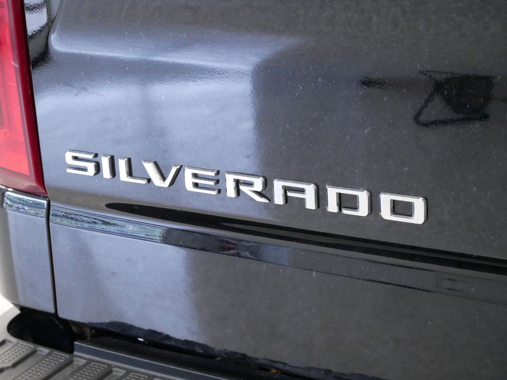 Thumbnail: 2022 Chevrolet Silverado 1500 - 23