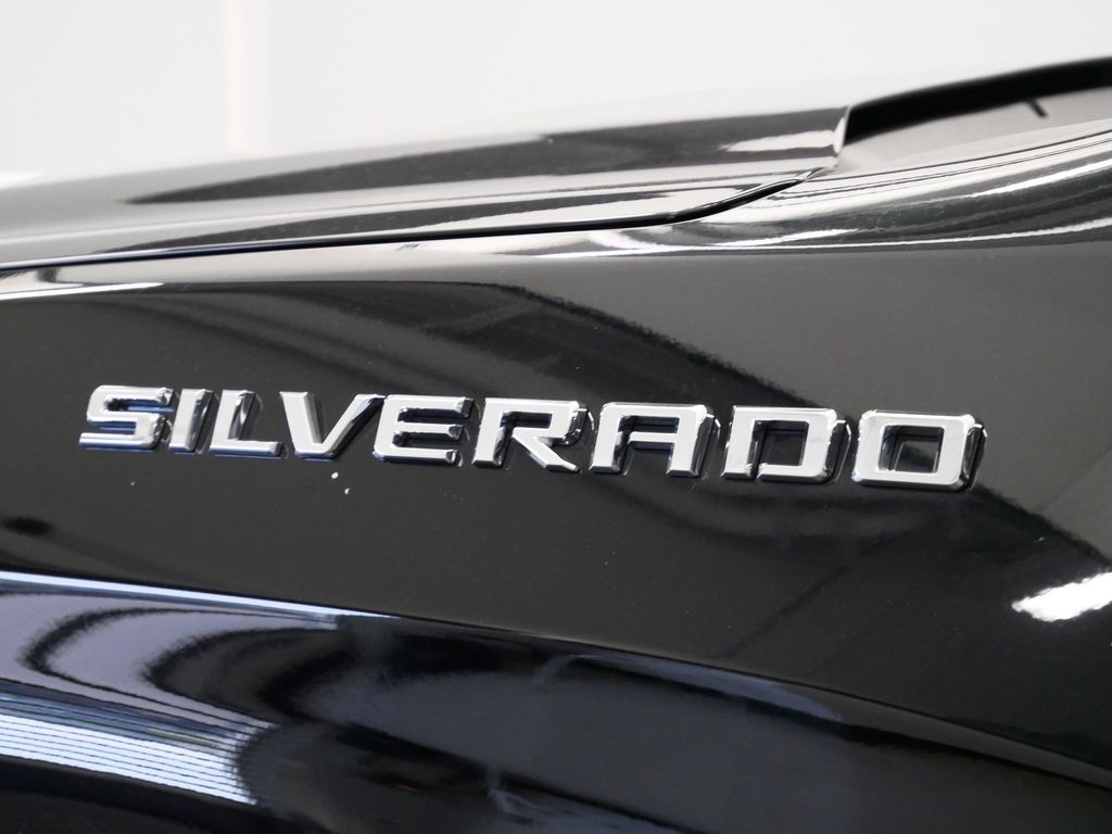 Thumbnail: 2022 Chevrolet Silverado 1500 - 24