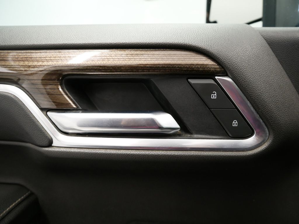 Thumbnail: 2022 Chevrolet Silverado 1500 - 35