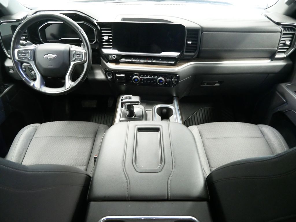 Thumbnail: 2022 Chevrolet Silverado 1500 - 2