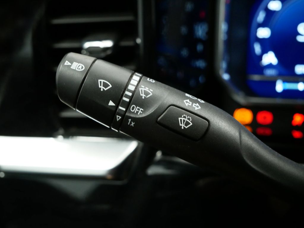 Thumbnail: 2022 Chevrolet Silverado 1500 - 15