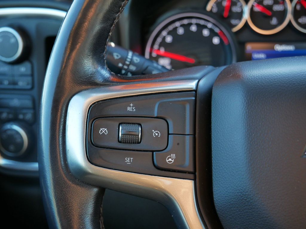 Thumbnail: 2019 Chevrolet Silverado 1500 - 27