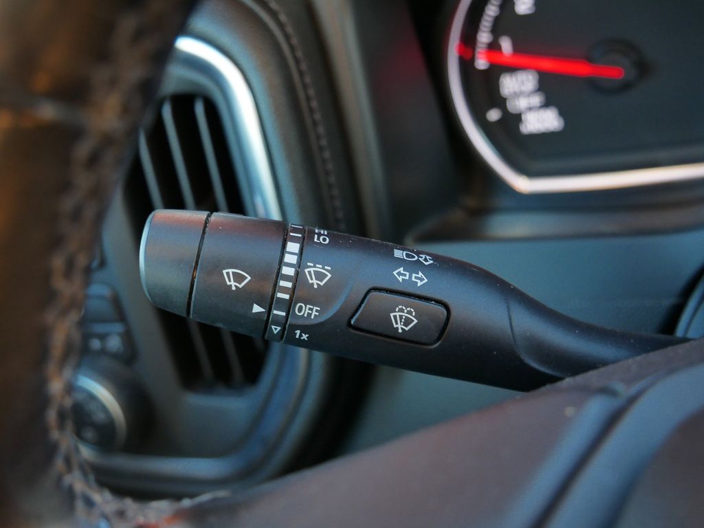 Thumbnail: 2019 Chevrolet Silverado 1500 - 29