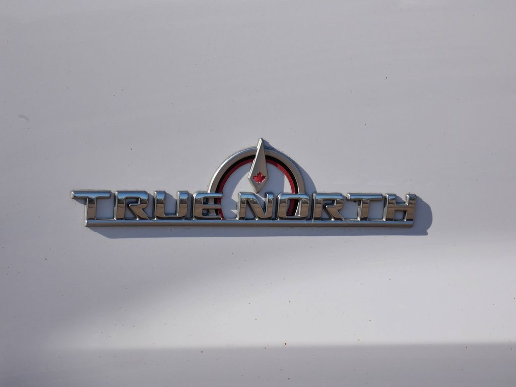 Thumbnail: 2019 Chevrolet Silverado 1500 - 6