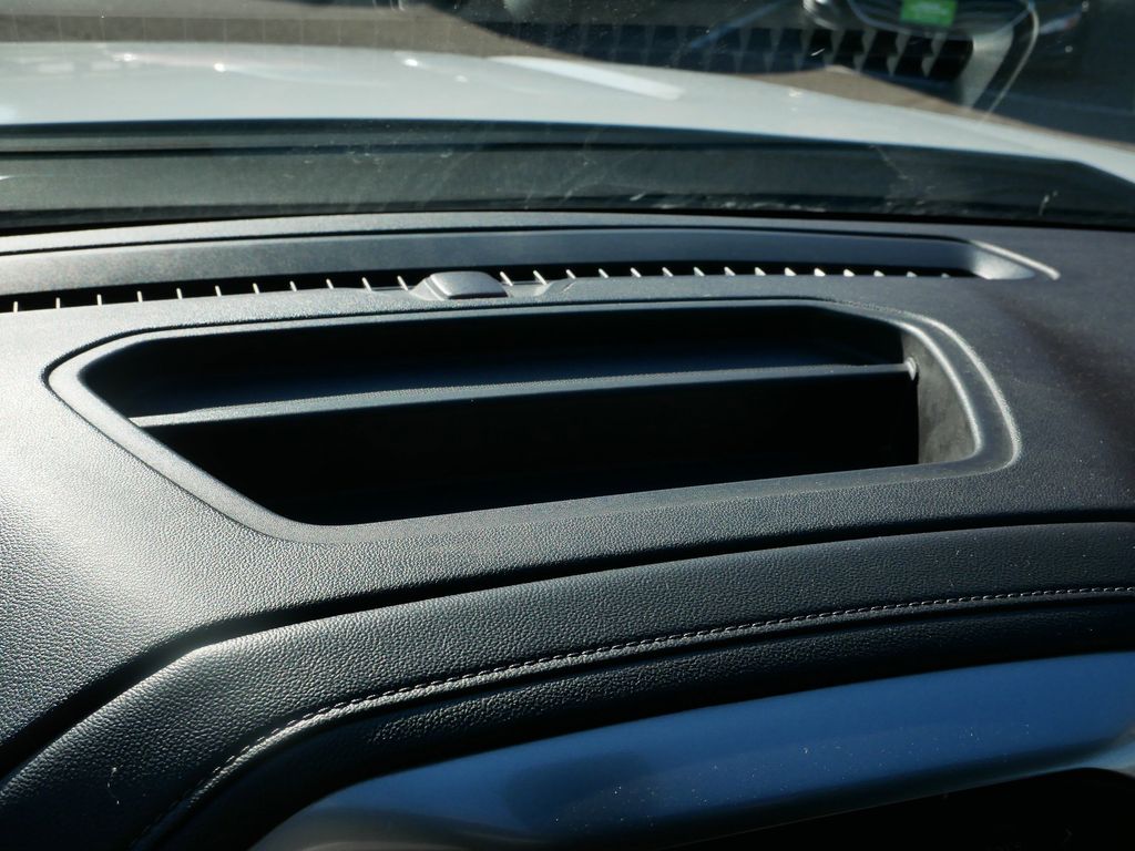 Thumbnail: 2019 Chevrolet Silverado 1500 - 39