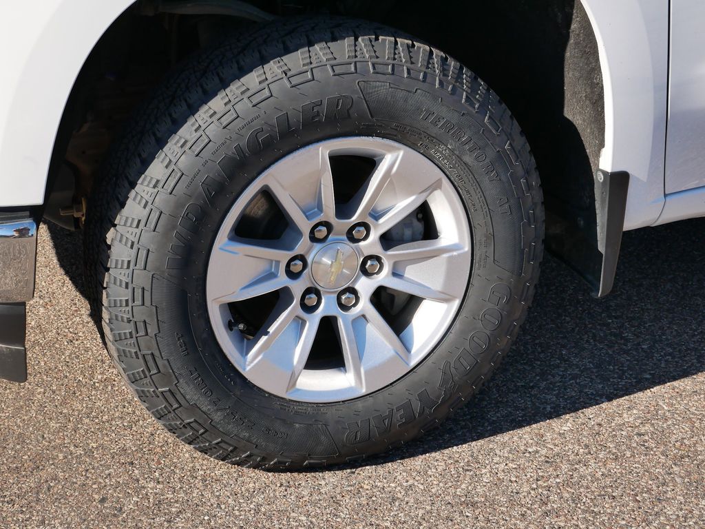 Thumbnail: 2019 Chevrolet Silverado 1500 - 7