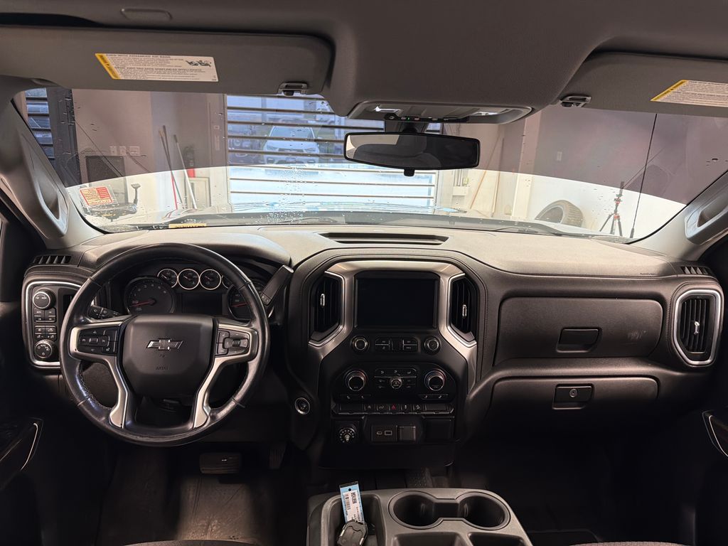Thumbnail: 2021 Chevrolet Silverado 1500 - 2