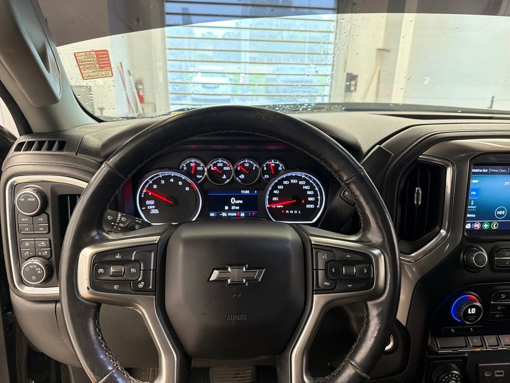 Thumbnail: 2021 Chevrolet Silverado 1500 - 11
