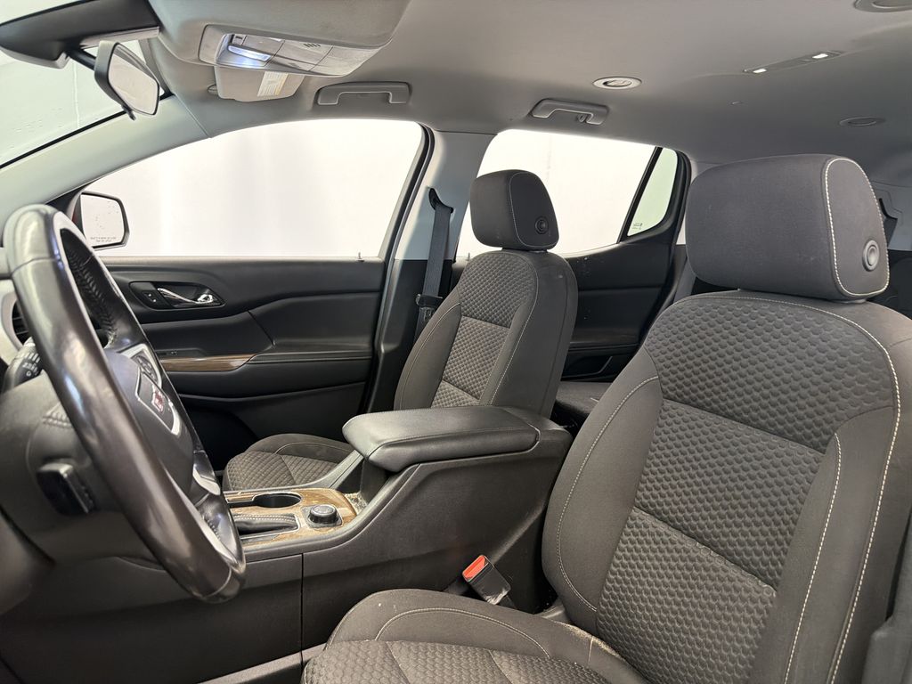 Thumbnail: 2018 GMC Acadia - 10