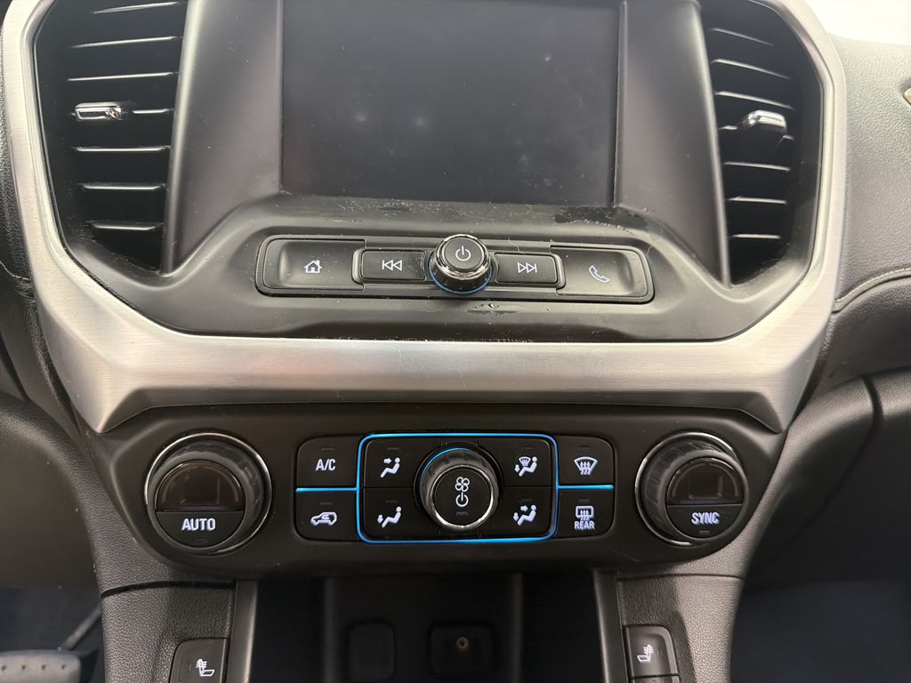 Thumbnail: 2018 GMC Acadia - 26