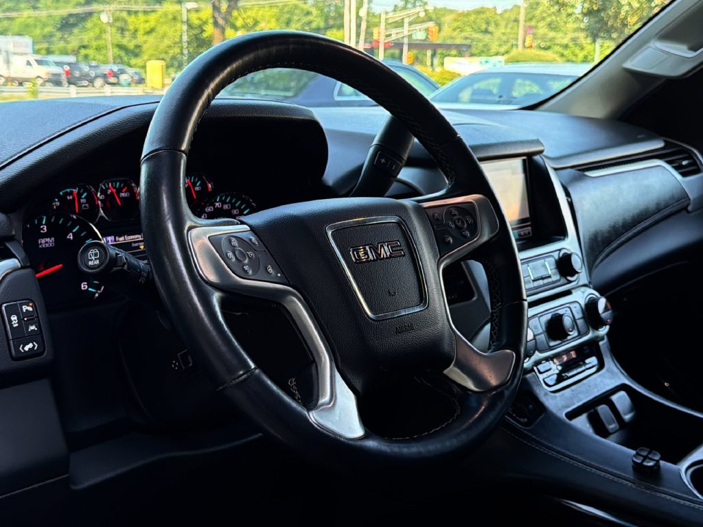 Thumbnail: 2019 GMC Yukon - 14