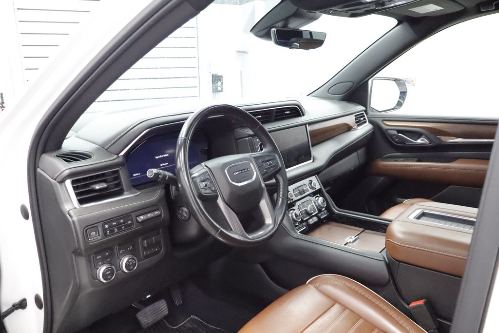 Thumbnail: 2023 GMC Yukon - 13