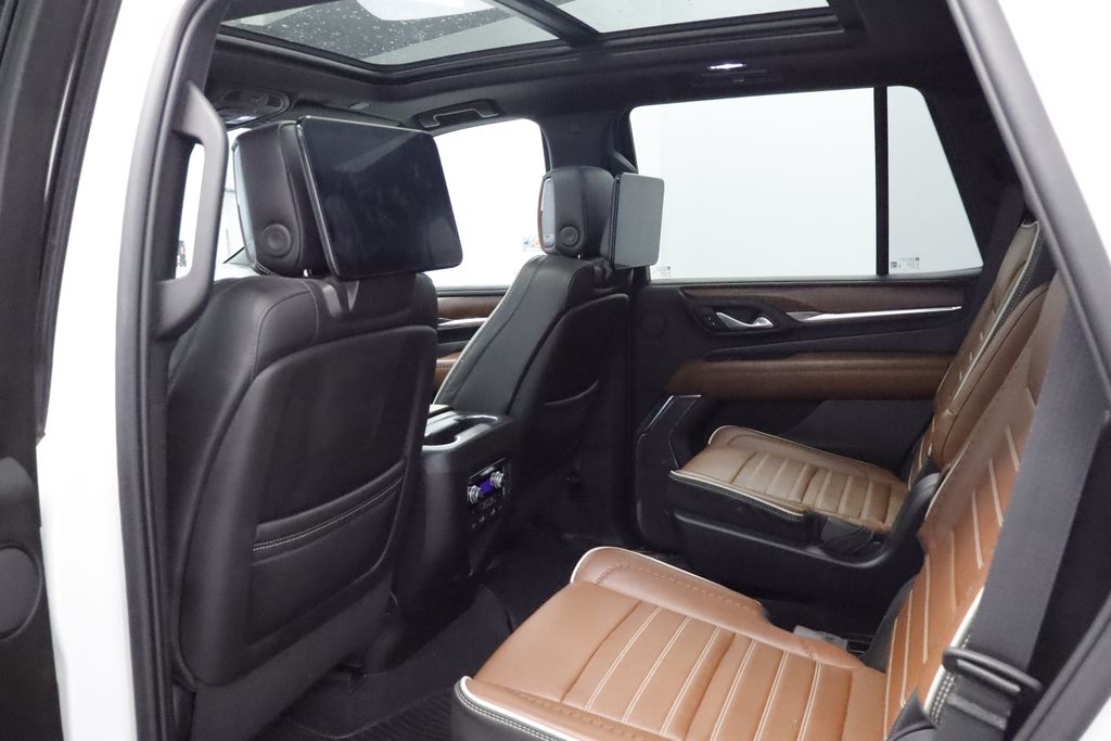 Thumbnail: 2023 GMC Yukon - 12