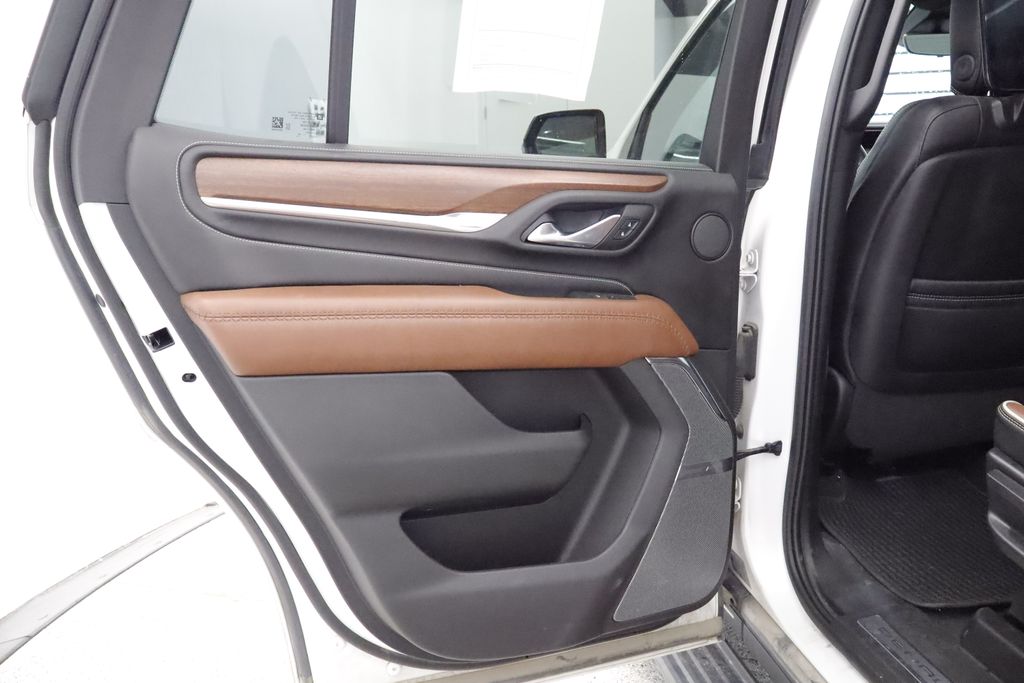 Thumbnail: 2023 GMC Yukon - 28