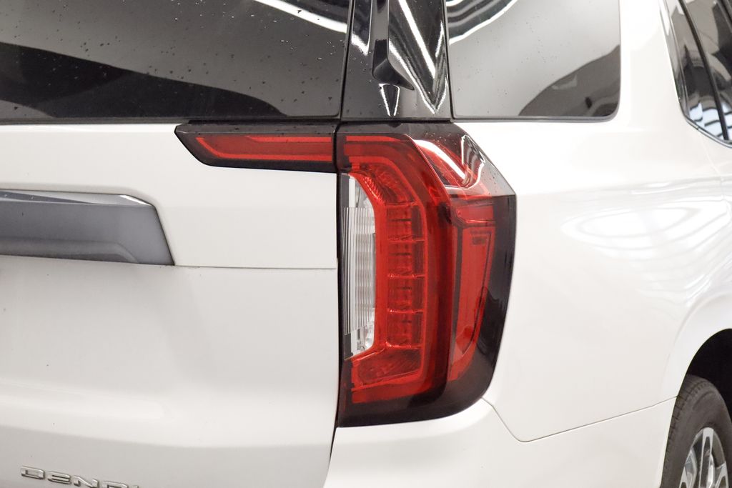 Thumbnail: 2023 GMC Yukon - 25