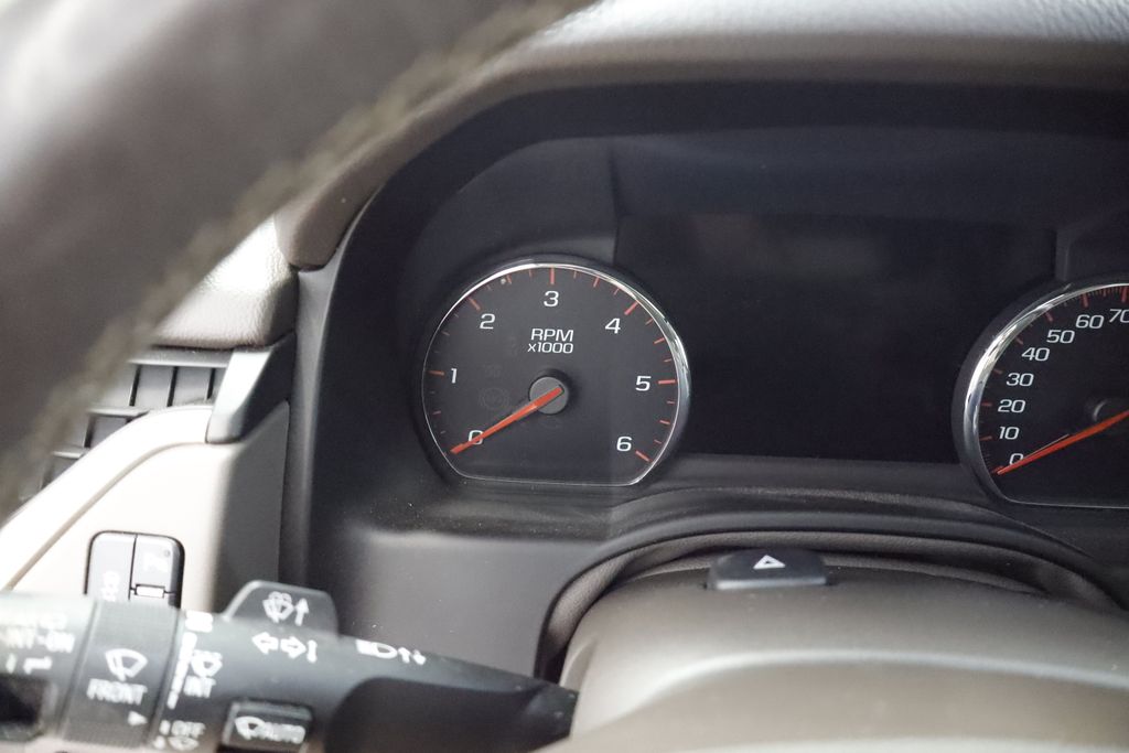 Thumbnail: 2016 GMC Yukon XL - 14