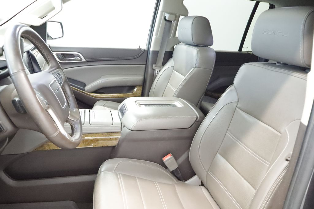 Thumbnail: 2016 GMC Yukon XL - 10