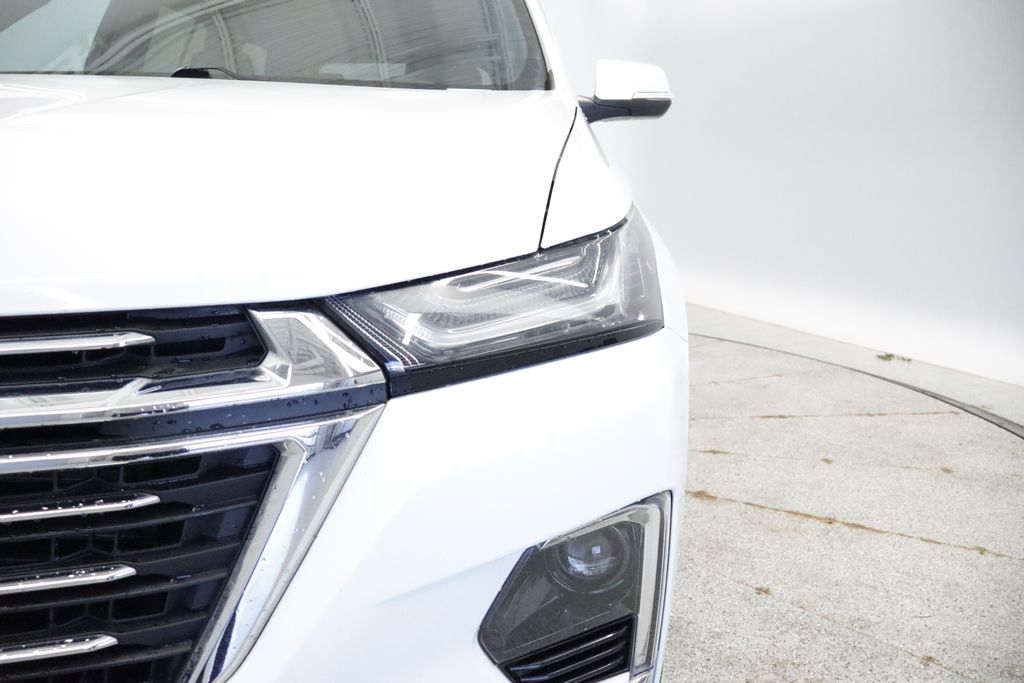 Thumbnail: 2022 Chevrolet Traverse - 21