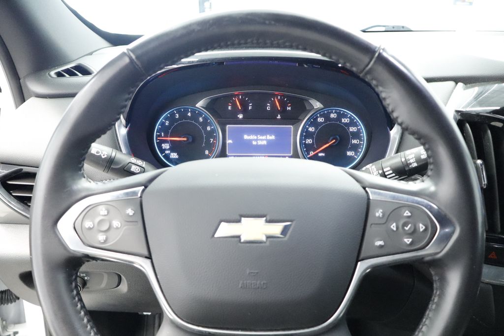 Thumbnail: 2022 Chevrolet Traverse - 27
