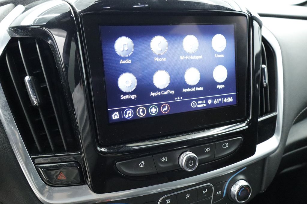 Thumbnail: 2022 Chevrolet Traverse - 13