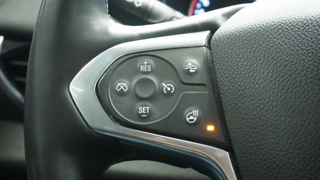 Thumbnail: 2023 Chevrolet Traverse - 34