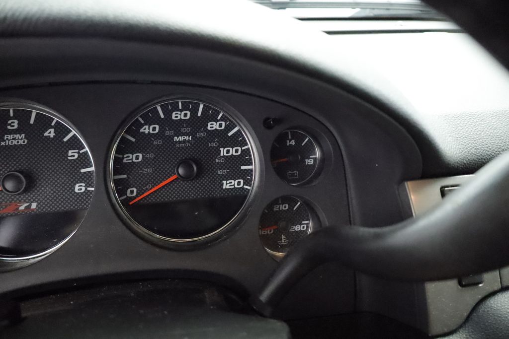 Thumbnail: 2008 Chevrolet Tahoe - 14