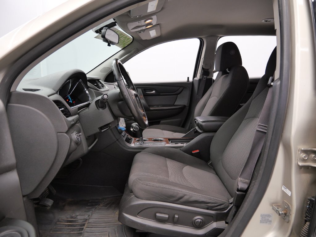 Thumbnail: 2014 Chevrolet Traverse - 8