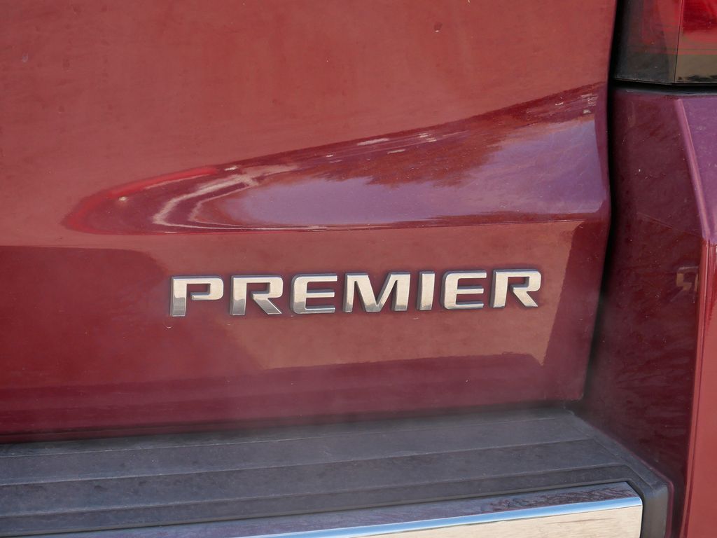 Thumbnail: 2020 Chevrolet Tahoe - 21