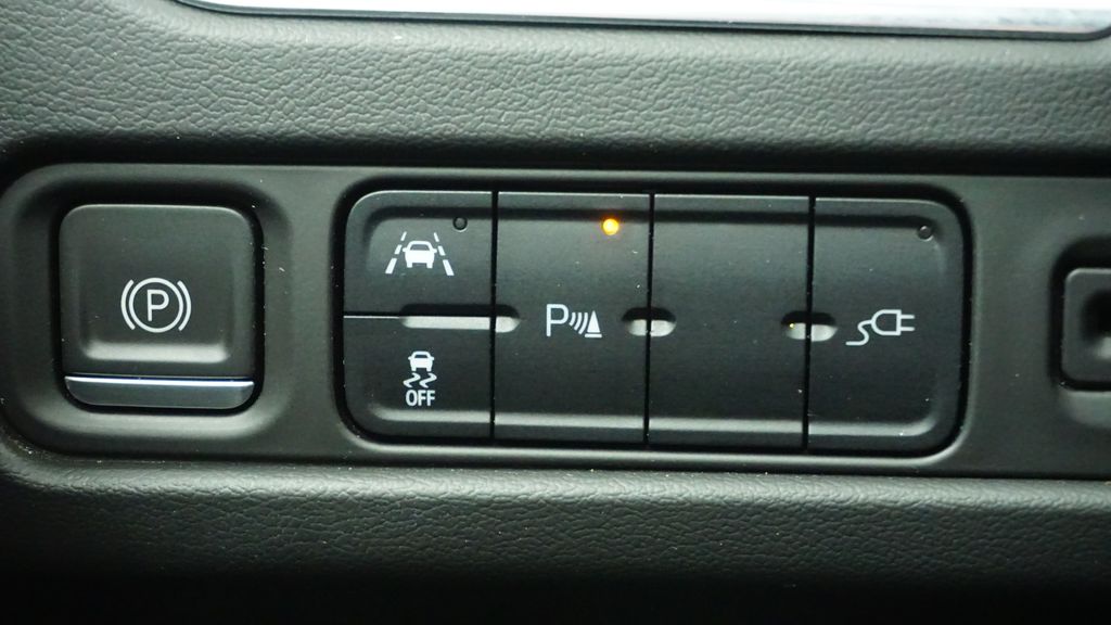 Thumbnail: 2022 Chevrolet Suburban - 29