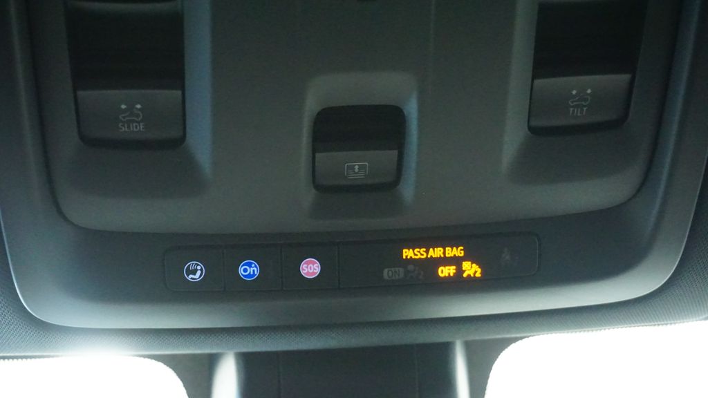 Thumbnail: 2022 Chevrolet Suburban - 35