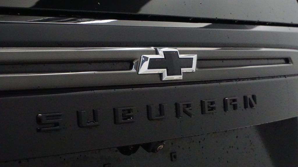 Thumbnail: 2022 Chevrolet Suburban - 22