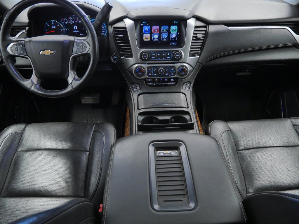 Thumbnail: 2017 Chevrolet Suburban - 7