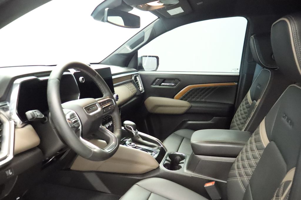 Thumbnail: 2023 GMC Canyon - 11