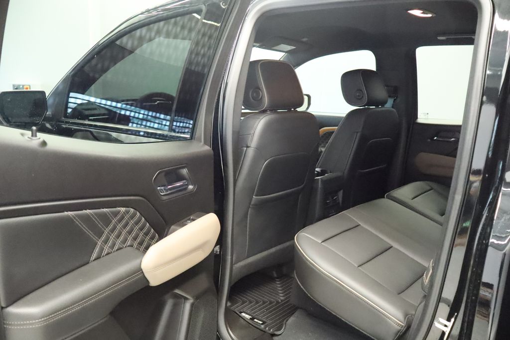 Thumbnail: 2023 GMC Canyon - 12