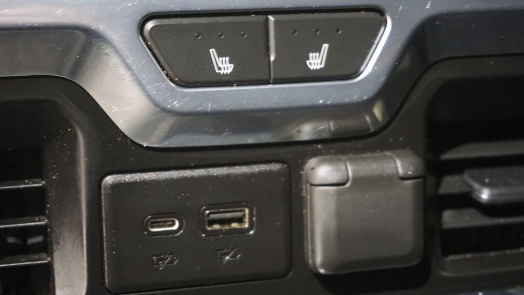 Thumbnail: 2020 GMC Sierra 1500 - 33