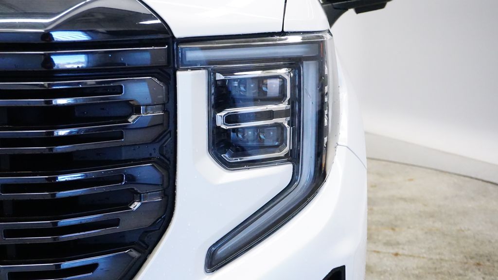 Thumbnail: 2023 GMC Sierra 1500 - 19