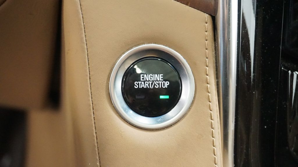 Thumbnail: 2017 Cadillac Escalade - 29