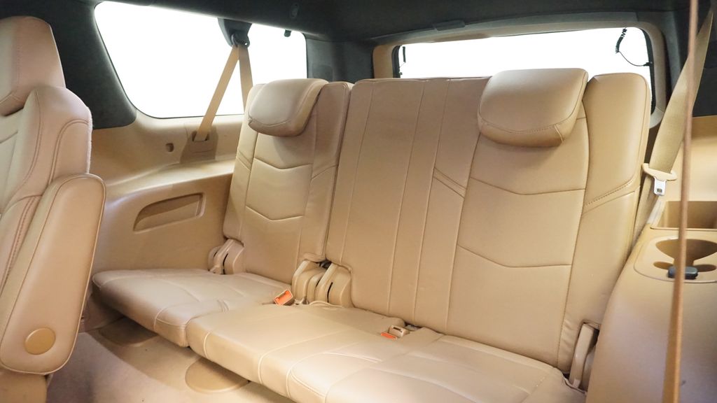 Thumbnail: 2017 Cadillac Escalade - 23